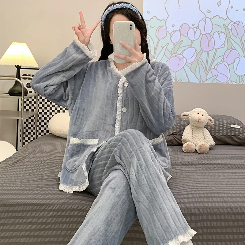 

Girl's Coral Fleece Pajamas Sets Women Sweet Princess Style Sleepwear Autumn and Winter Lace Thick Homewear Set