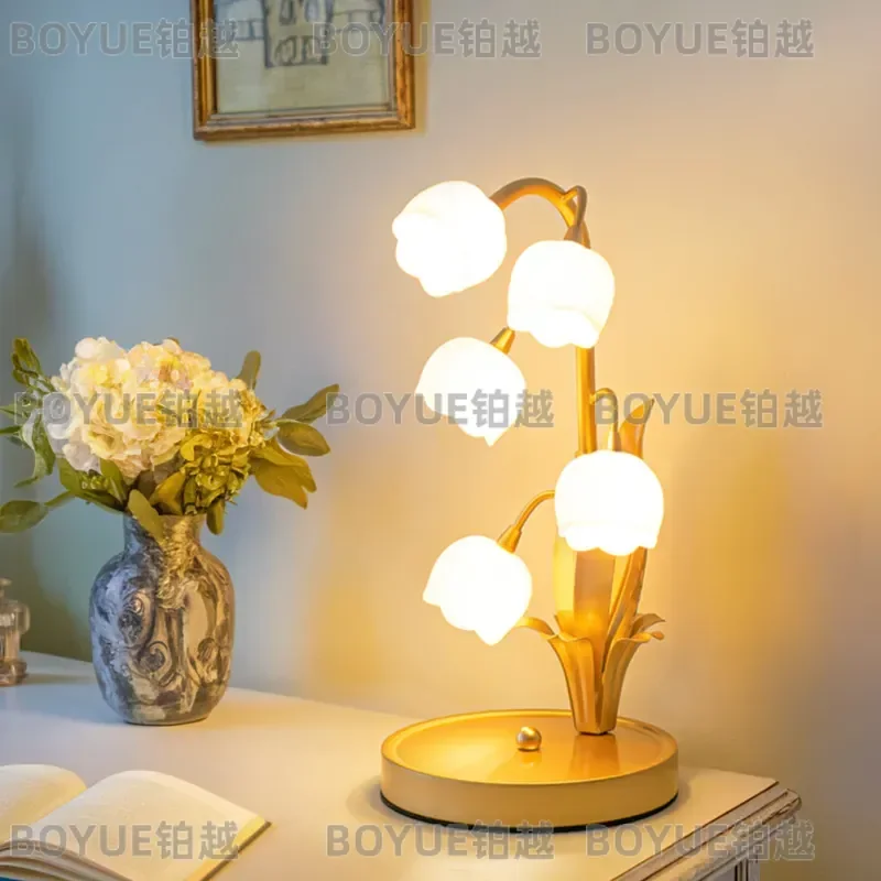 Lily of the Valley Table Lamp Romantic Warm Bedside Light French Creative Home Atmosphere Night Light for Master Bedroom