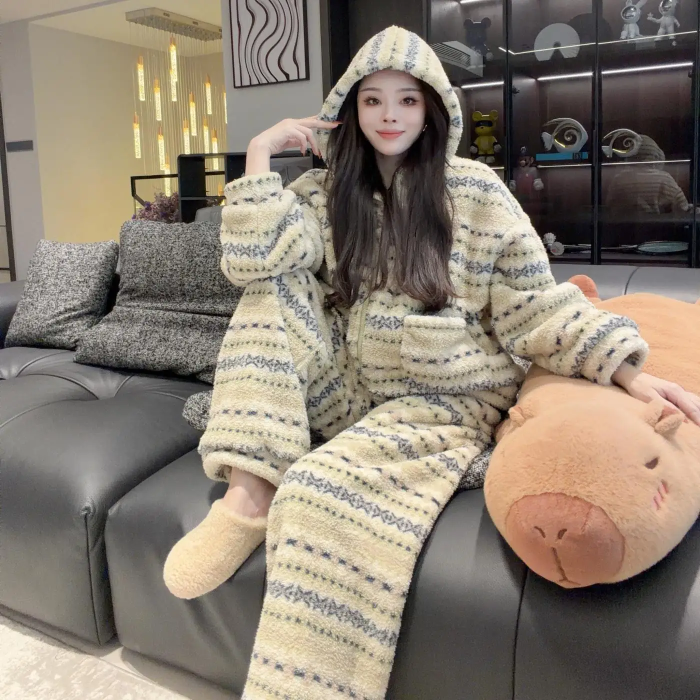

Korean Style Striped Hooded Coral Fleece Pajamas Women's Winter Loungewear Set