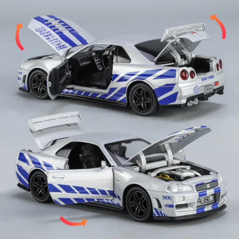 Modelo de coche de juguete Nissan GTR34 Skyline GTR, miniatura de carreras fundida a presión, sonido y luz, Colección extraíble, regalo para niños, 1/32