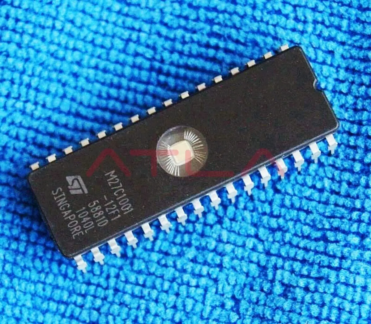 

10pcs M27C1001-12F1 M27C1001 27C1001 EPROMs ST