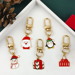 1Pc Cute Cartoon Santa Claus Keychains Enamel Christmas Hats EIk Keyrings for Women Men Car Key Handbag Pendants Kids Gifts