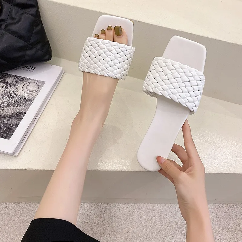 Modische, heiß begehrte, sexy, elegante, lässige Strandpantoffeln für Damen, Sommerneuheit, runde Zehenpartie, bequeme, flache Flip-Flops – Detail 7