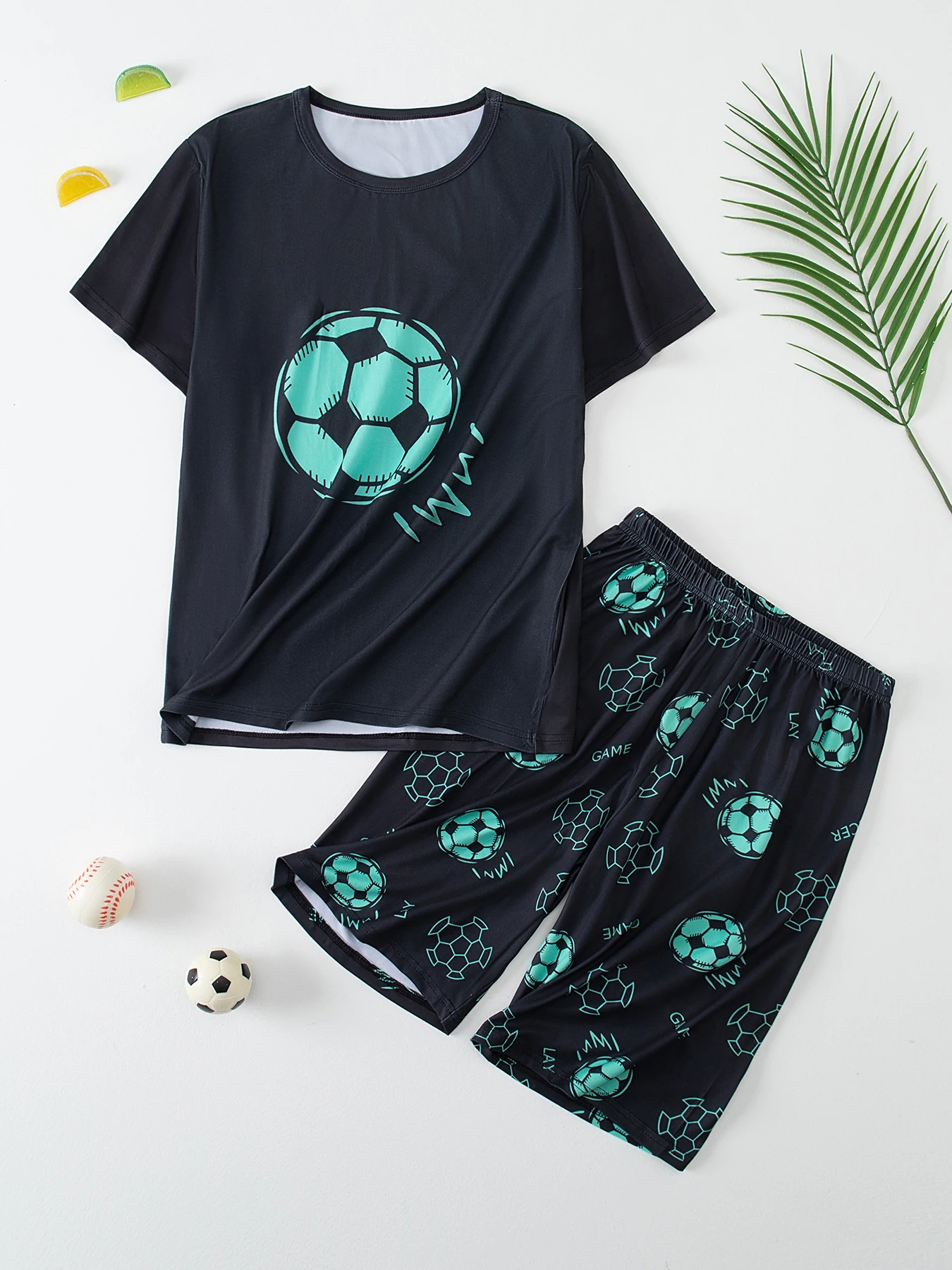 2-piece summer youth fashion printed casual short sleeved shorts set comfortable round neck home T-shirt shorts set for big boys