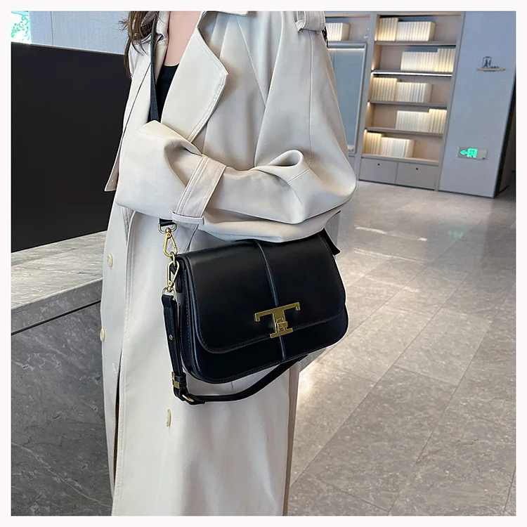 

2025 Saddle Underarm Bag - Women's Minimalist Shoulder Purse, Elegant Crossbody Bag, Solid Color Luxury Leather Handbag