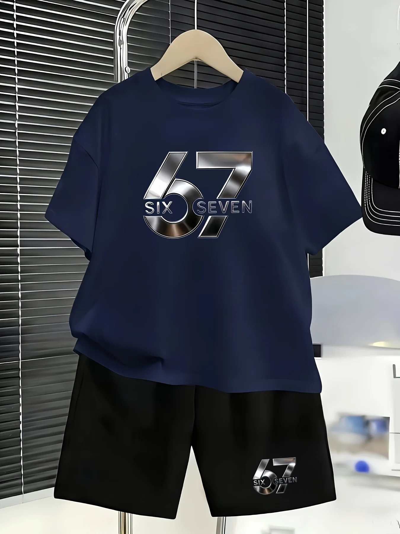 Boys' Casual Sports T-shirt and Shorts Set with Silver Number 67 Print Perfect for Youth Outdoor Activities