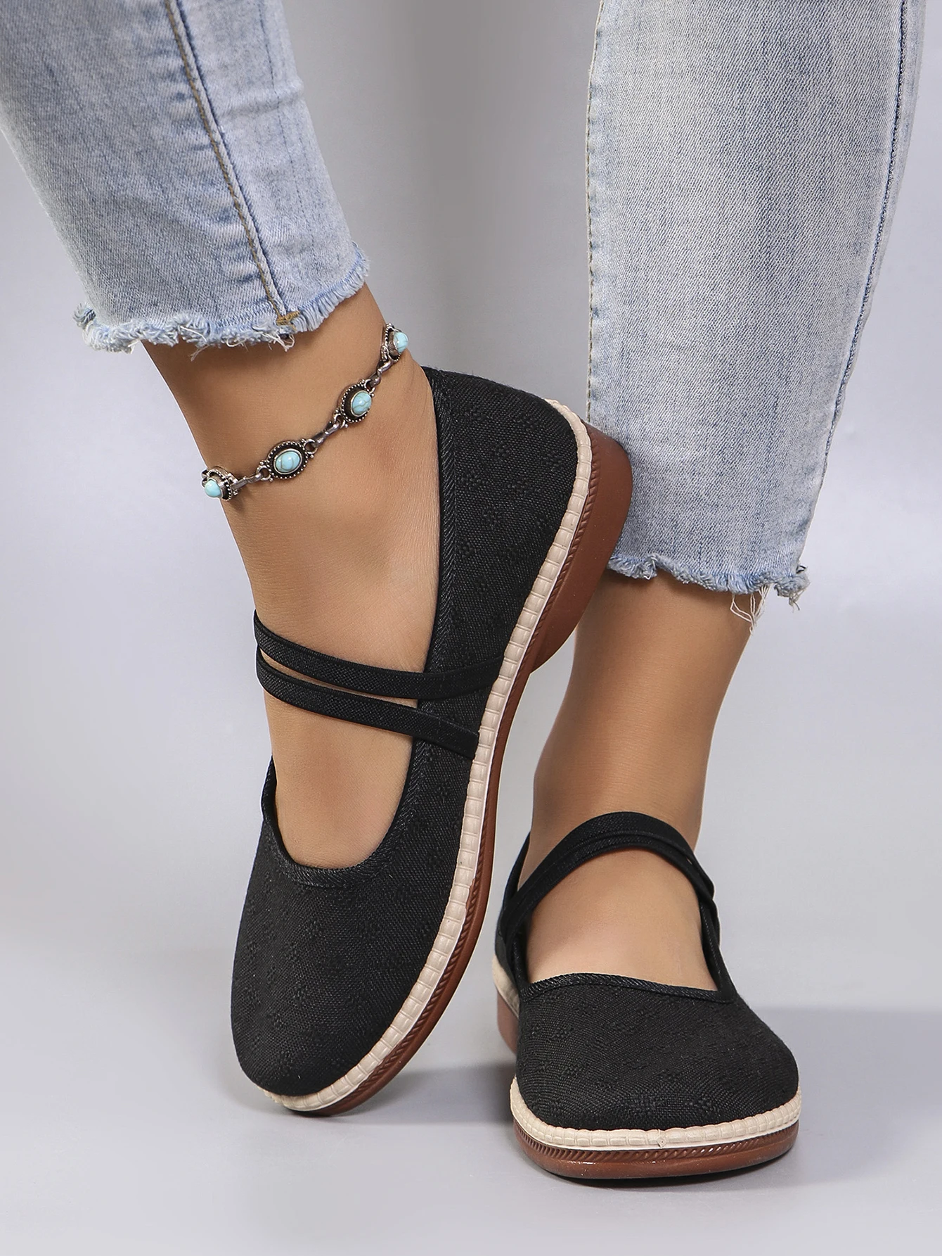 Spring New Women\'s Casual Sports Shoes Comfortable, Breathable, Lightweight, Wear resistant Lazy Shoes, Soft soled Flat Shoes