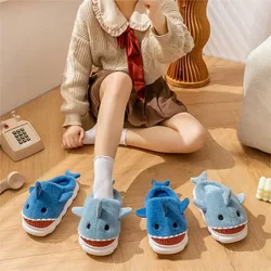 2024 Stereo Shark carino imbottito addensato antiscivolo muto casa scarpe calde pantofole di cotone femminile inverno netto rosso