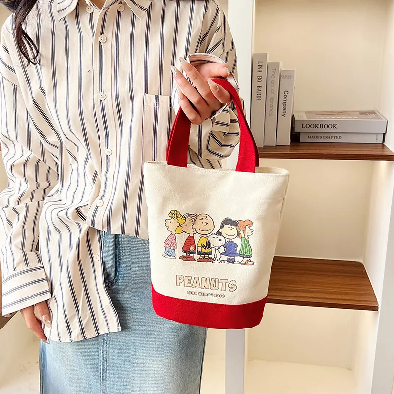 New Snoopy Cartoon Canvas Tote Bag for Women Cute Mini Tote Bag, Portable Lunch Bag and Daily Commuting Bag