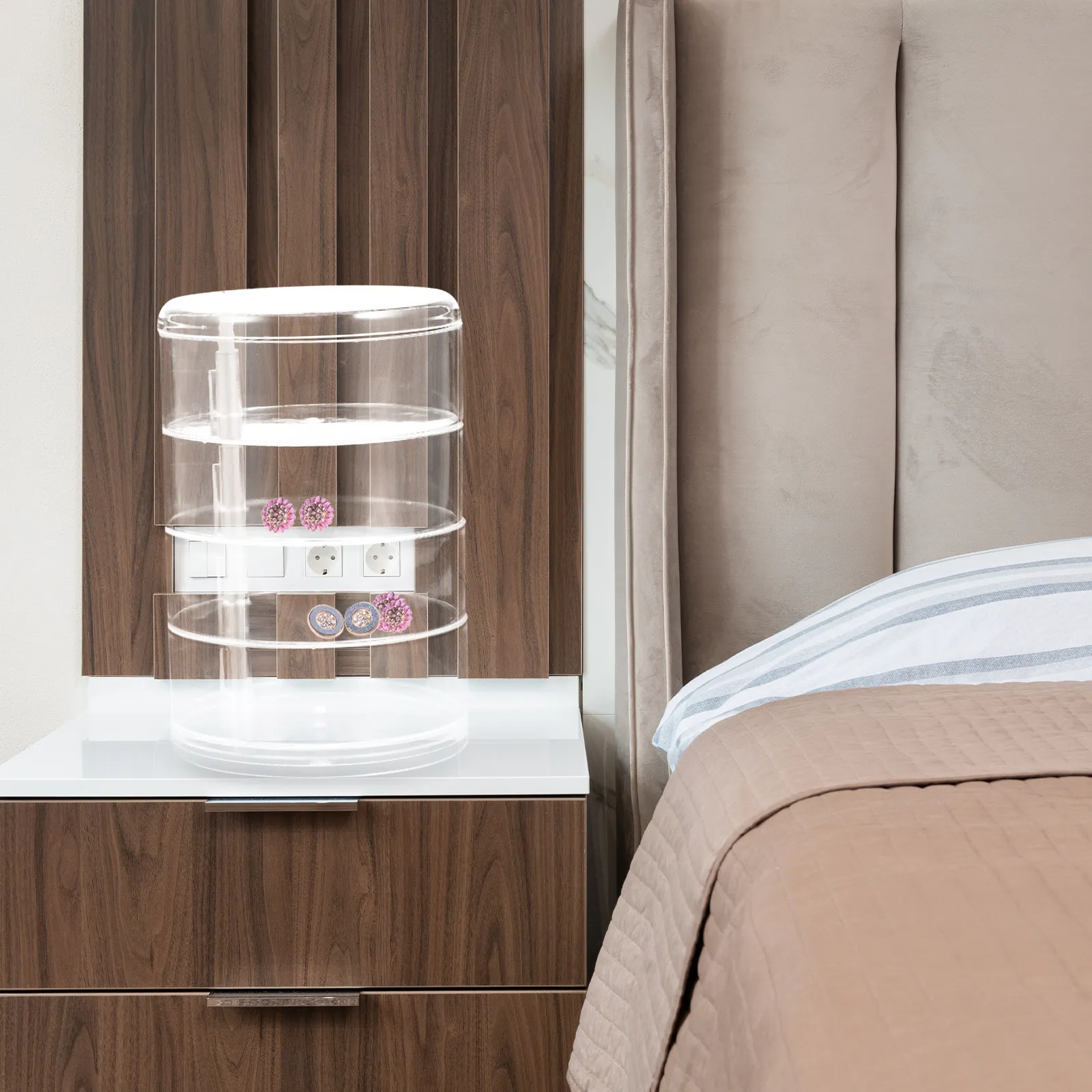 

Multi-Layer Rotating Jewelry Organizer Box Transparent Cover Large Capacity Partitioned Storage Desktop Decoration Jewelry