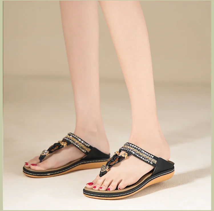 

Легкие, удобные, женские повседневные модные сандалии на плоской подошве для отдыха на море и пляжа.