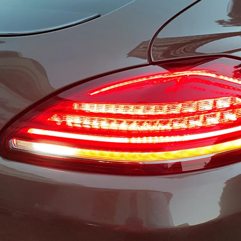 Lampu belakang mobil modifikasi lampu ekor LED lampu lari sinyal belok lampu mundur untuk Porsche panamera 2010-2013