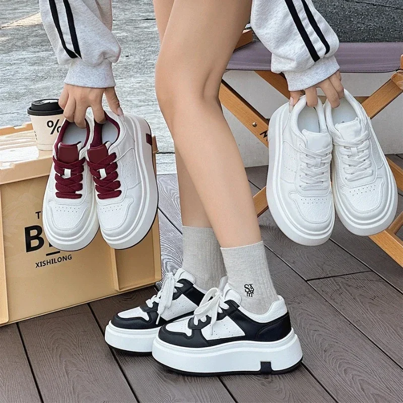 

Women's Casual Thick Sole Lace Up Anti-slip Wear-resistant Comfortable Sole Leisure Vulcanized Shoes Color Matching Outdoor 2024
