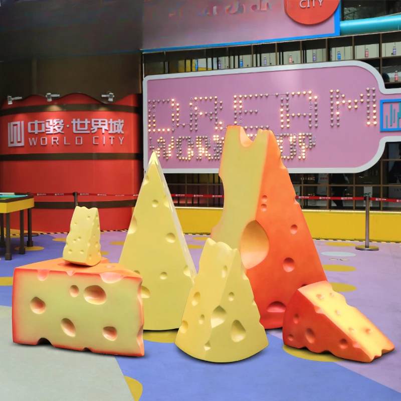 

Dessert cake shop, simulated cheese, fiberglass, sculpture, shopping mall, real estate, courtyard, garden, exhibition hall