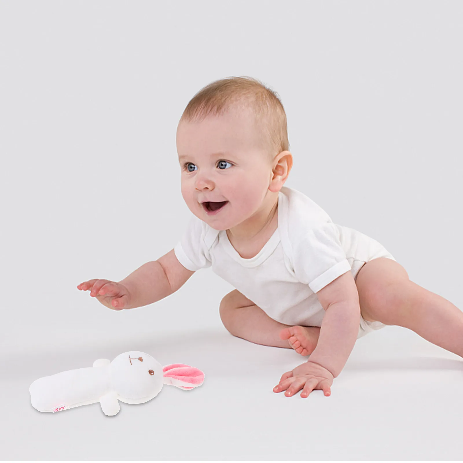 

1Pcs Cartoon Soft Infant Appease Lovely Plaything for Baby Shower Birthday Hand Eye Coordination Development