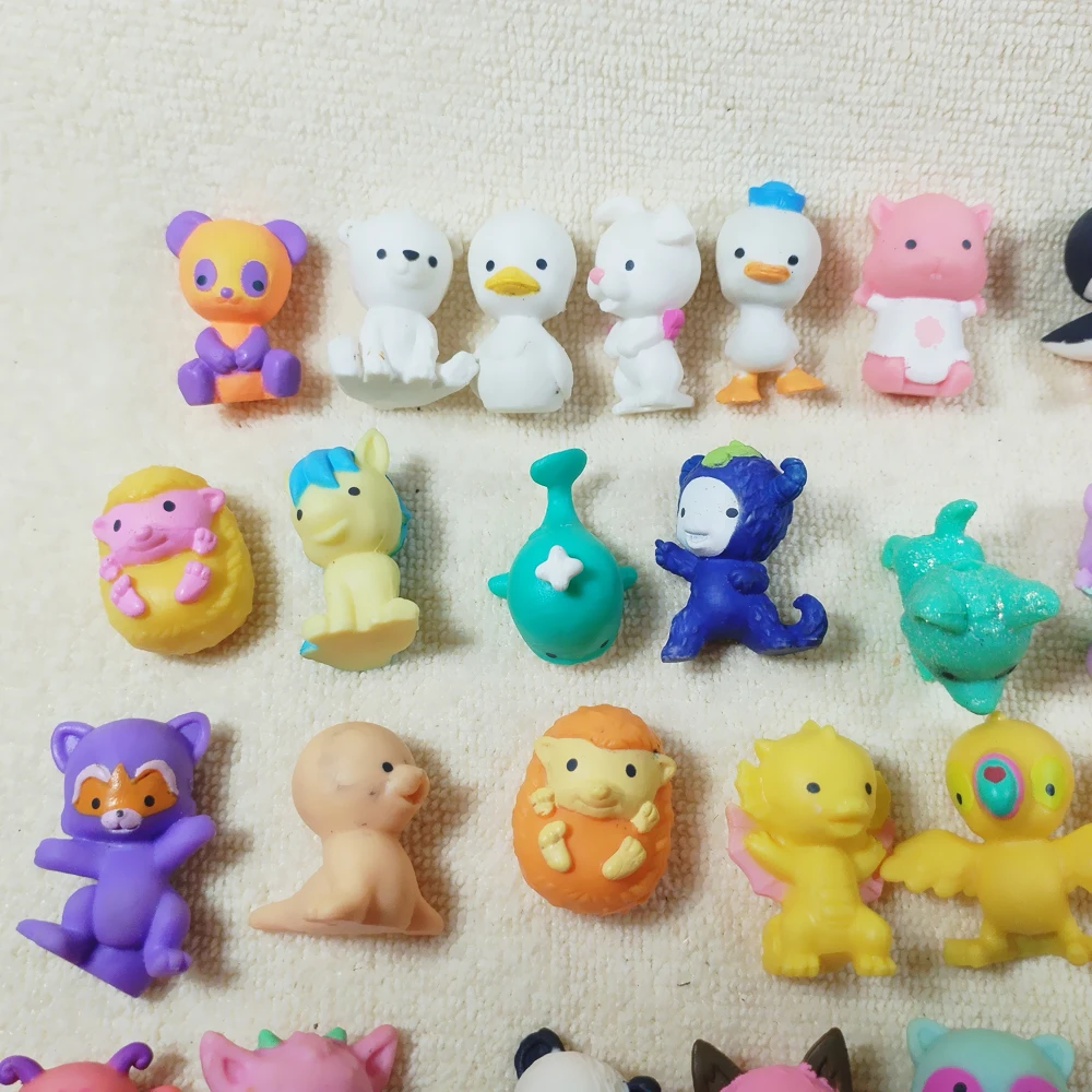 lot of 51pcs B Original Foreign Trade Twozies Anime Figures Moose Toys Cute Pets Animals PVC Collection Dolls 2.5-3cm