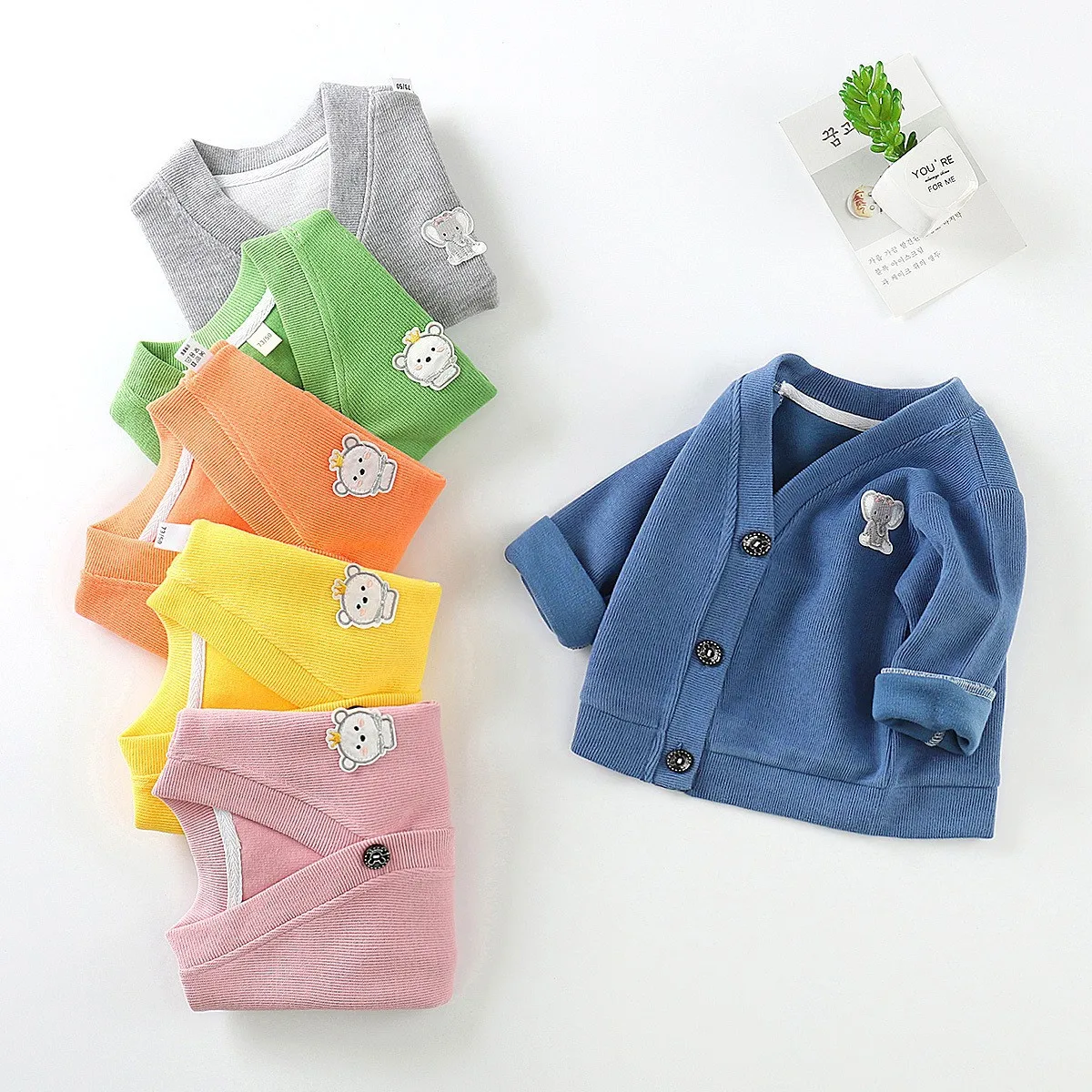 Autumn Newborn Girl Cardigans Cotton Infant Baby Girl Bear Printed V-collar Coat Candy Color Kid Girl Knitted Based Sweater Coat