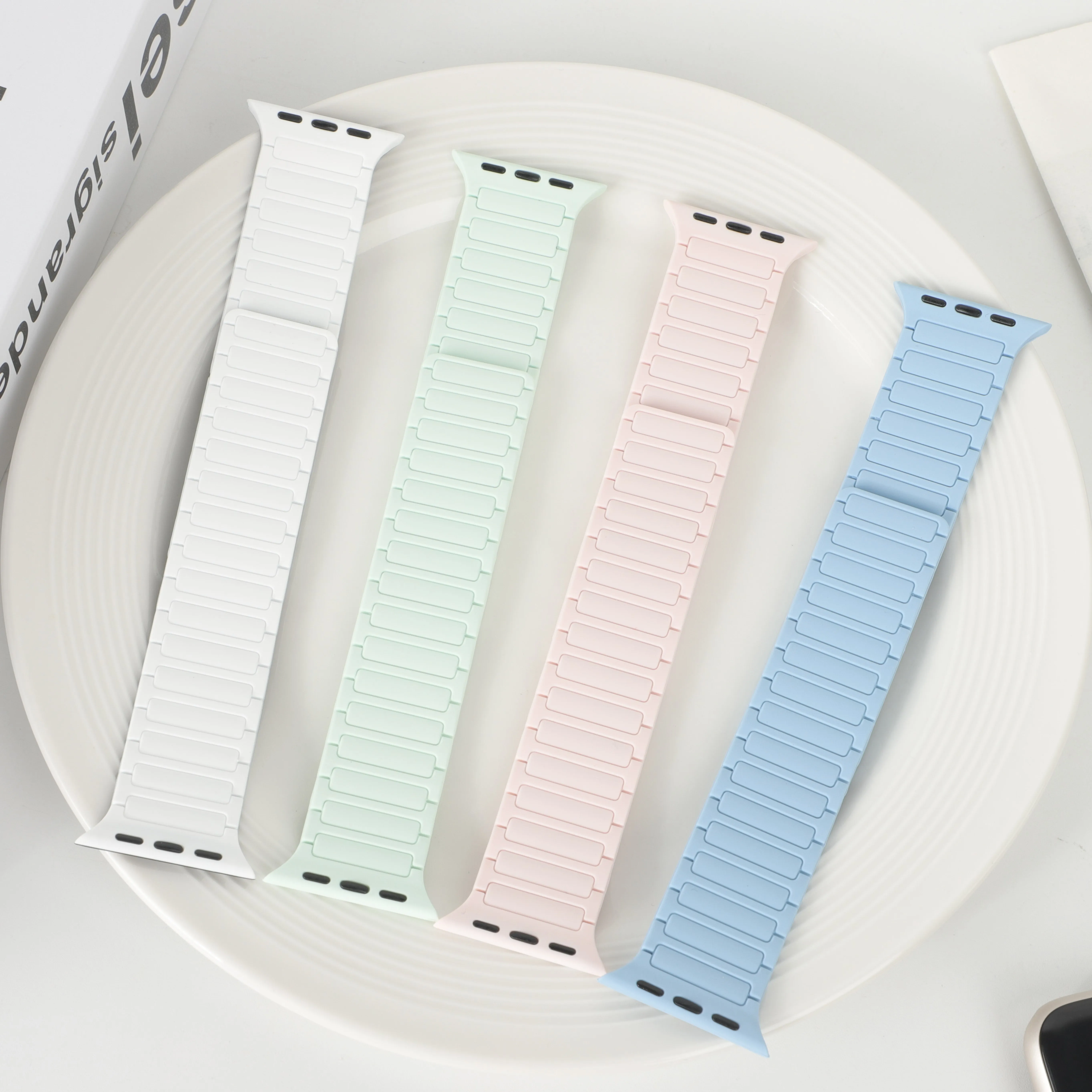 Magnetic Band for Apple Watch ultra 3 49mm 46mm 45mm 44mm 40mm 41mm sport correa Bracelet iWatch Series 11 10 9 8 7 6 5 Se strap