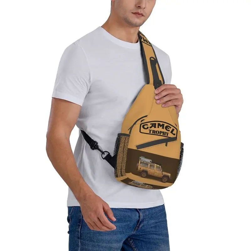 Camel Trophy Sling Crossbody Mochila para homens, logotipo personalizado, casual ombro peito sacos para viagem, ciclismo