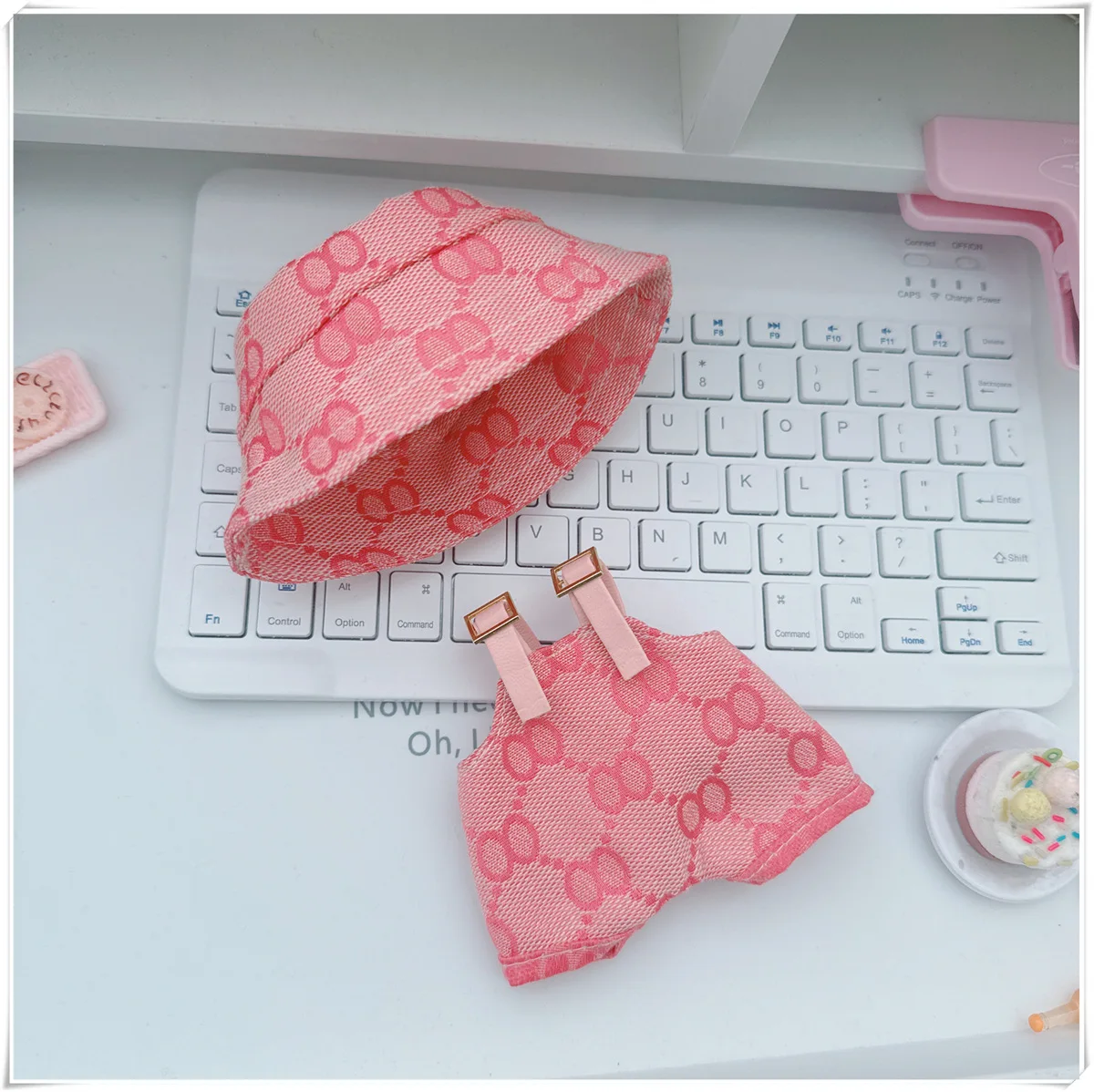 Ropa de bebé Labubu de 12. a generación, 17cm, accesorios de traje de fiesta Labubu, pantalones de fondo triangular