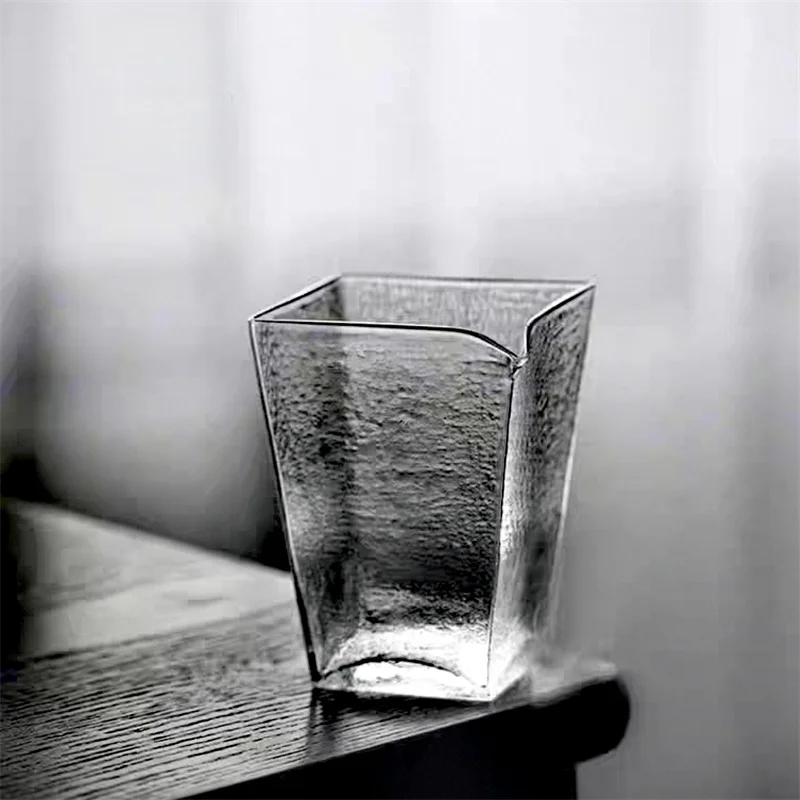 Japanese Style 200ml Square Handmade Hammer Patterned Glass Fair Cup Tea Pitcher Kung Fu Tea Set Coffee Sharing Pitcher