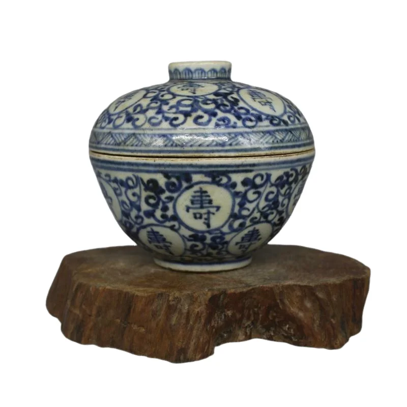 

CHINESE OLD BLUE AND WHITE LONGEVITY WORDS PATTERN PORCELAIN LID JAR