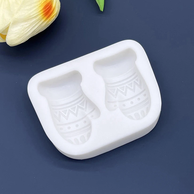 Glove Christmas Silicone Sugarcraft Mold Cupcake Baking Mould Fondant Cake Decorating Tools