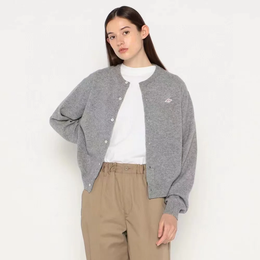 

Soft And Smooth Knitted Woolen Cardigan ort Outerwear for Women Warm Retro Color Pure Wool Faion Autumn Winter