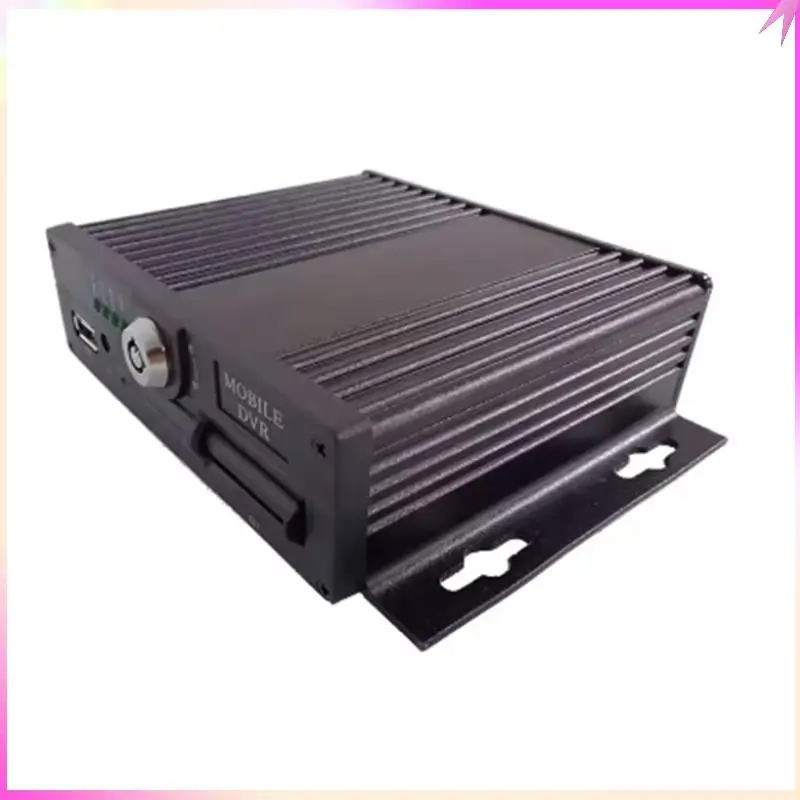 B68C 4CH MDVR Loop Recording Support 512GB Storage For Single SD Card Mobile DVR For Bus Truck