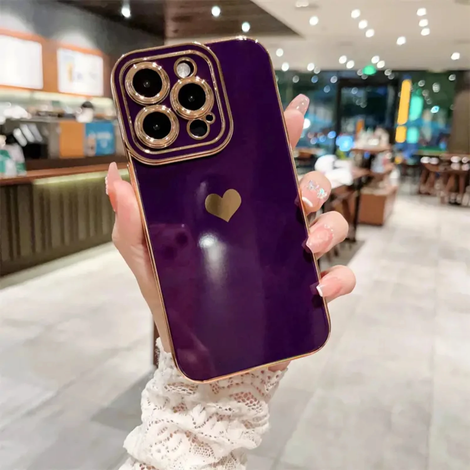

Luxurious Stylish Heart Pattern Electroplated Shockproof Phone Case for iPhone 14/14Plus/14Pro/14Pro Max, 13/13Pro/13Pro Max, 12