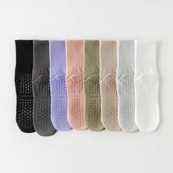 New Simple Solid Color Mid Calf Yoga Socks Pilates Socks Silicone Non-slip Fitness Socks Indoor Dance Gymnastic Training Socks