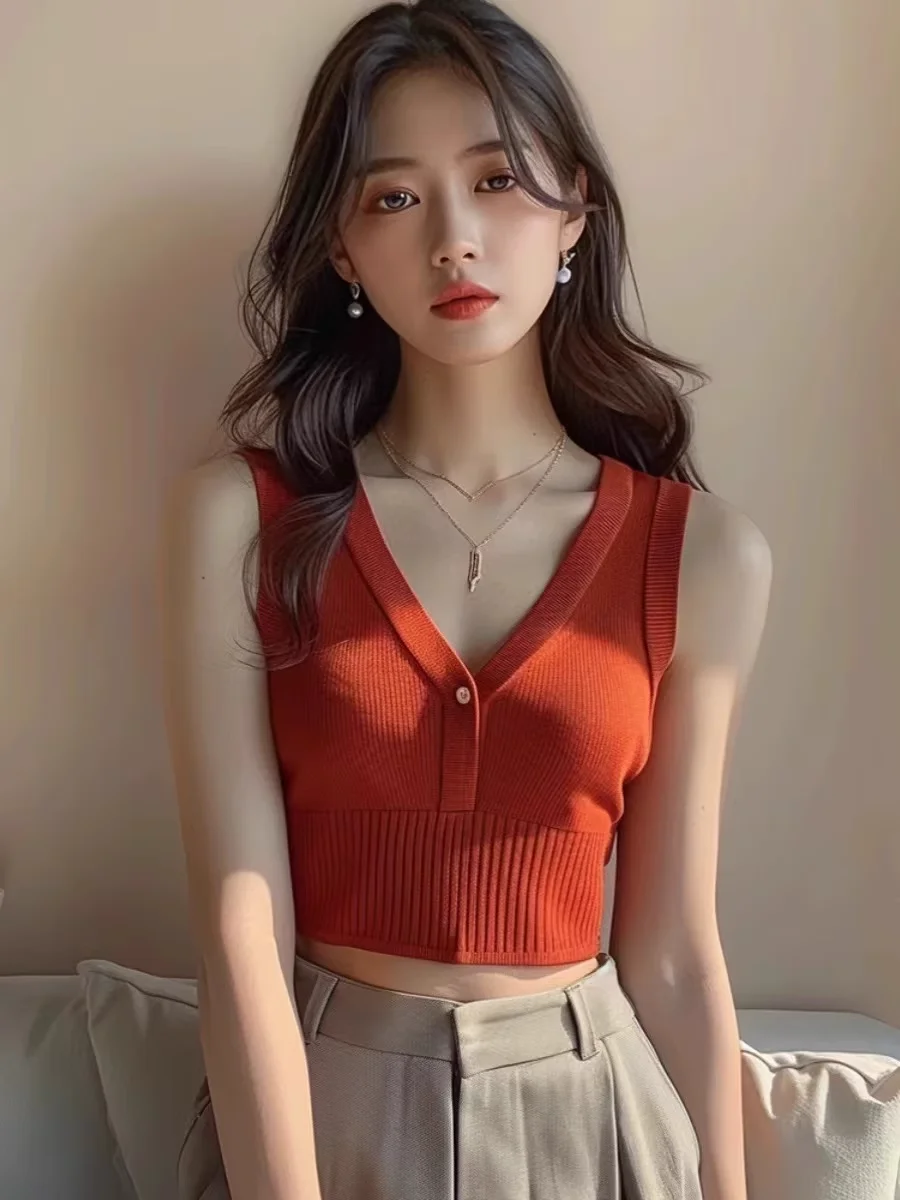

Fashionable Knitted Sleeveless Vest Thai Style Summer Dopaamine Unique Beautiful Top Chinese Style Upperwear New Arrival