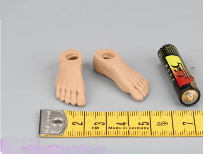 Modelli di tipi di piedi maschili da uomo in scala 1/6 per corpi di figure da 12 pollici Accessori fai da te