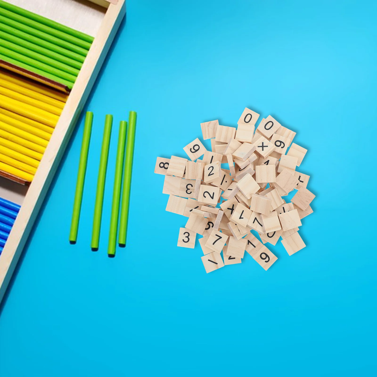 

100Pcs Wooden Math Practice Tiles Small Number Symbol Pieces for Children's Logical Thinking and Hand Eye Coordination