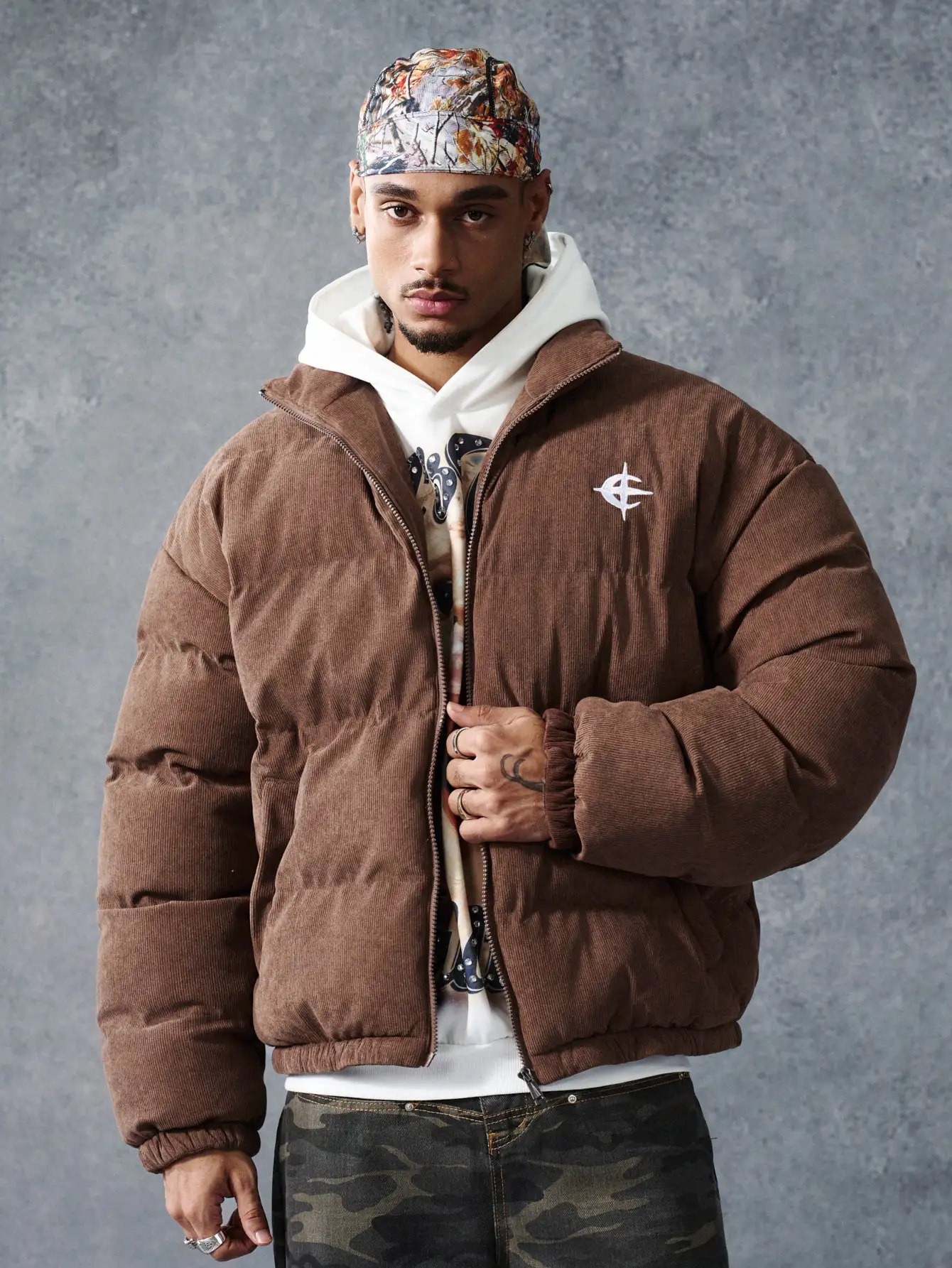 Men Corduroy Stand Collar Padded Jacket, Simple Embroidery Logo on Chest, Full Zipper Placket, Elastic Cuffs, Loose Cropped Fit, Thick Warm Fabric, Streetwear Casual Coat for Autumn Winter