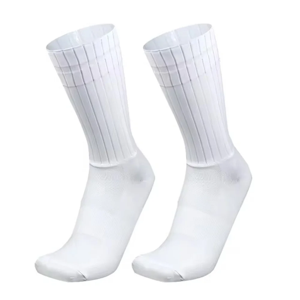 Chaussettes Aero respirantes sans couture pour hommes et femmes, coordonnantes, chaussettes de cyclisme, vélo de route, été, nouveau, 2024