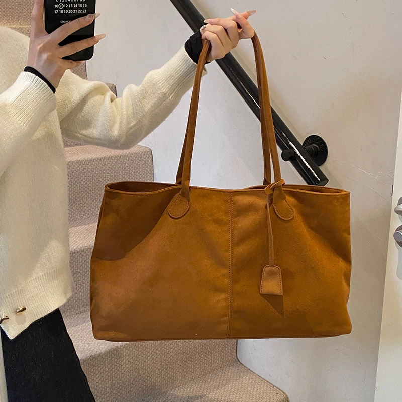 

Women Suede Tote Bag Solid Color Shoulder Bag Large Capacity Trendy Satchel Bag for Work Travel Shopping