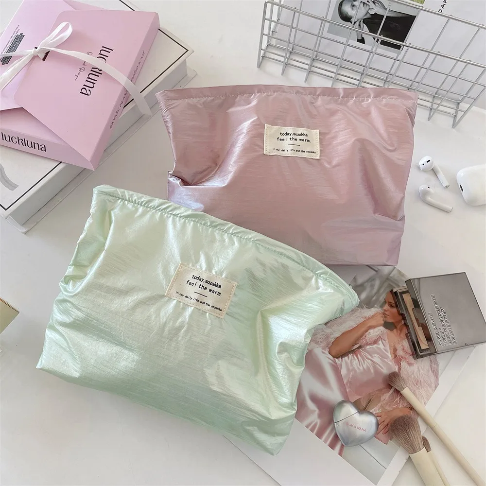 

Fashion Shiny Cosmetic Bag Glossy Large Capacity Toiletry Bag Makeup Case Outdoor