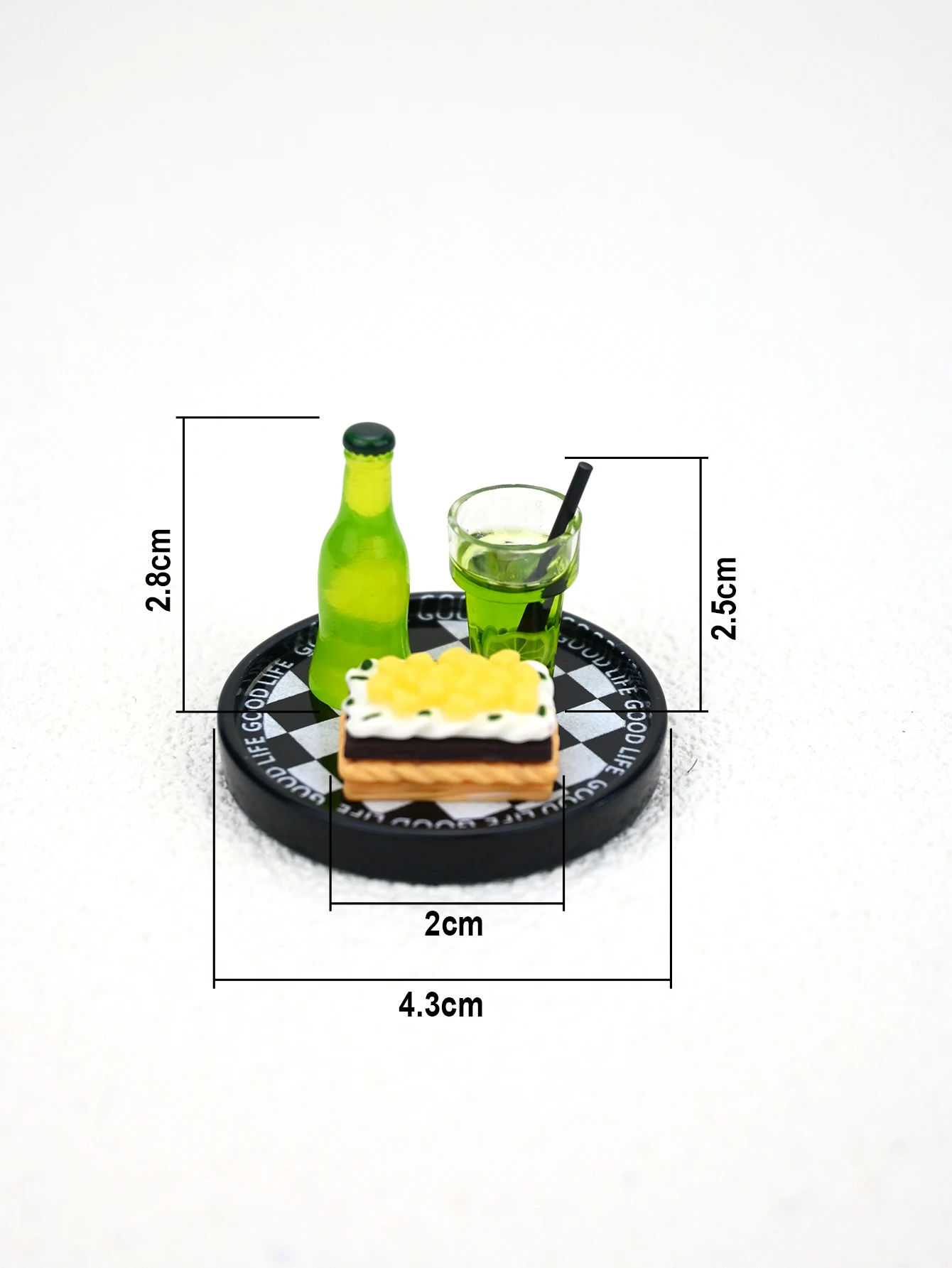 A Miniature Soda Cake Set Scene Decoration, Miniature Soda, Miniature Cake, Miniature Tray, Dollhouse Dollhouse Accessories, Dollhouse Toys, Miniature Food Toys, Photography Props, Miniature Landscape Decorations, Miniatures Decoration, Small Gifts, Giveaways, Home Decor Items