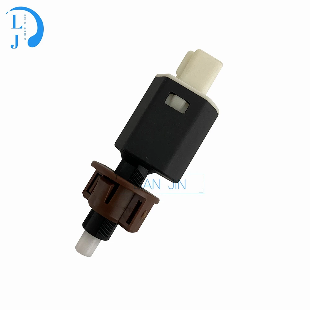 

84340-39015 Выключатель стоп-сигнала подходит для Toyota Lexus
