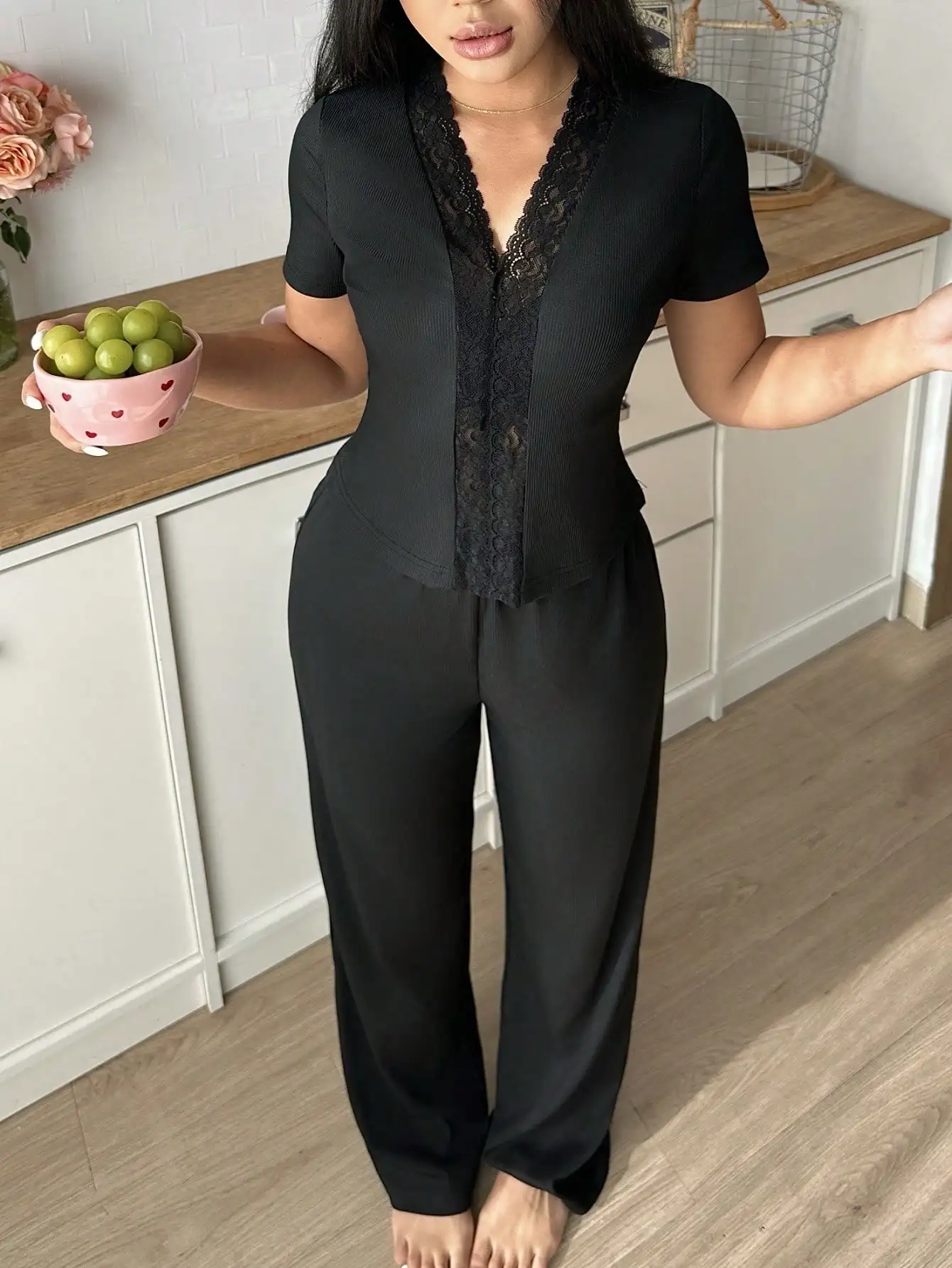 

Women's Black Lace Trim Short Sleeve Sleepwear Set with Wide Leg Pants, Sexy & Comfortable Lounge Wear