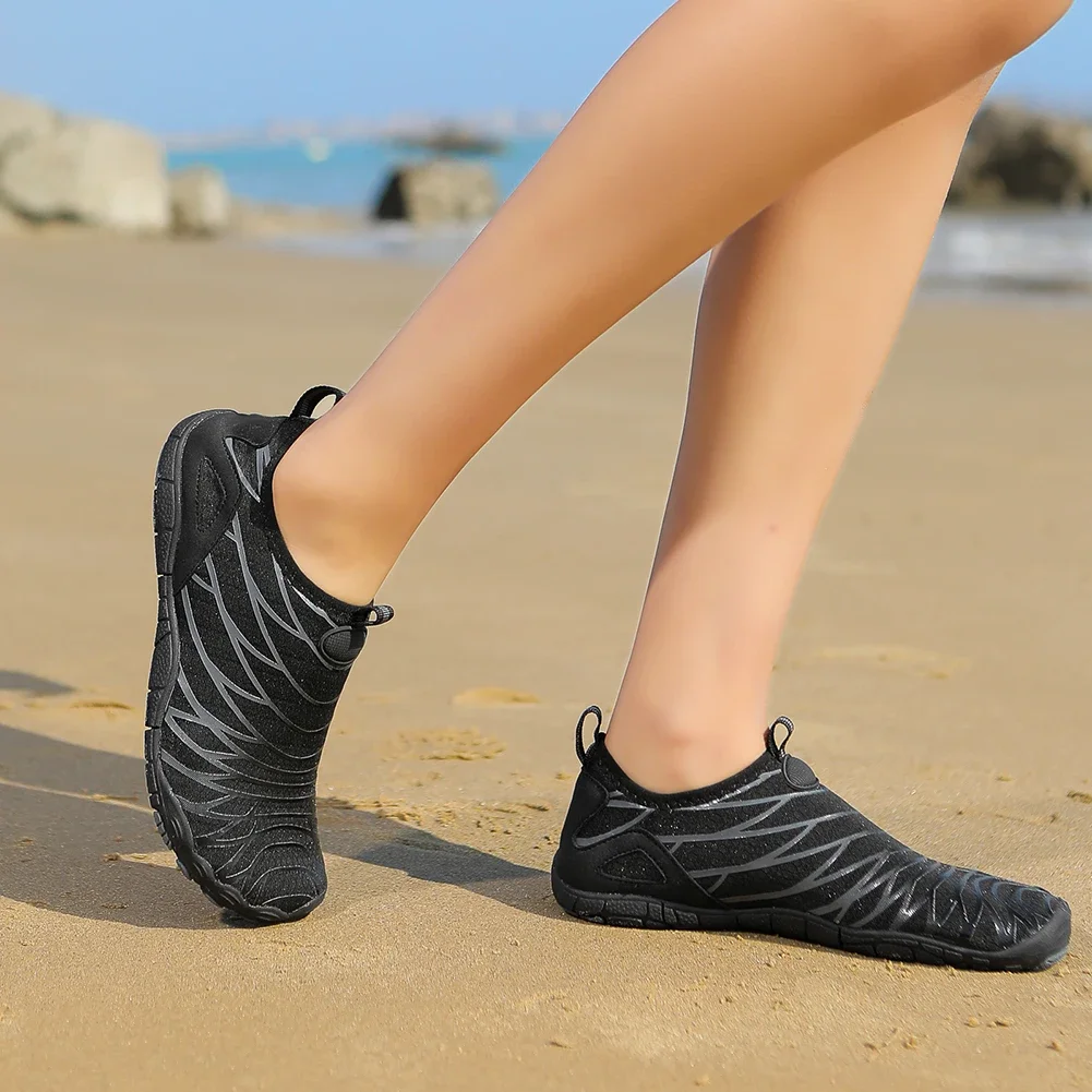 Chaussures d'eau légères à séchage rapide, baskets de plongée, respirantes, pieds nus, plage en plein air