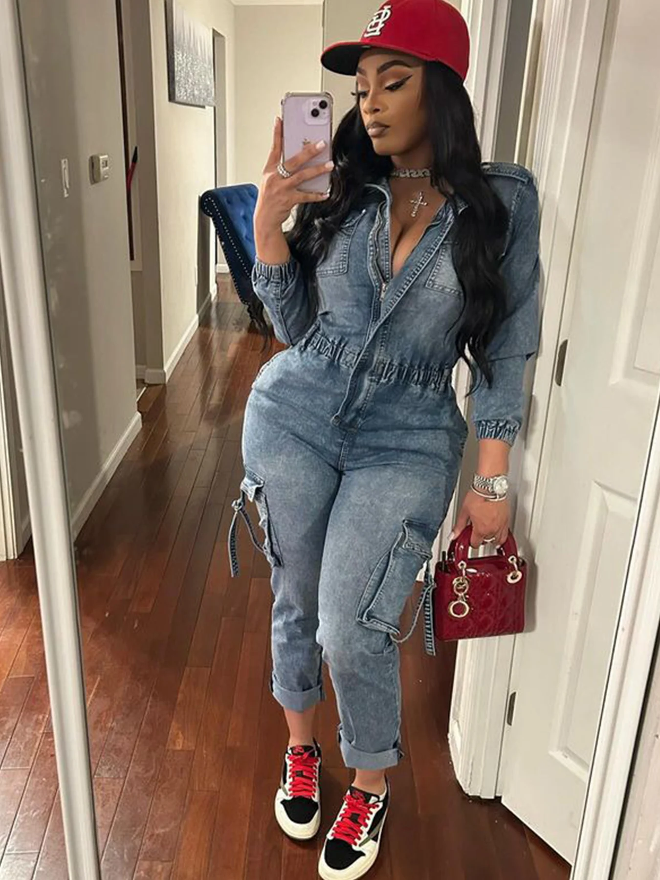 

Новый женский высококачественный джинсовый комбинезон с несколькими карманами и длинными рукавами с лацканами, идеально подходящий для пышных фигур