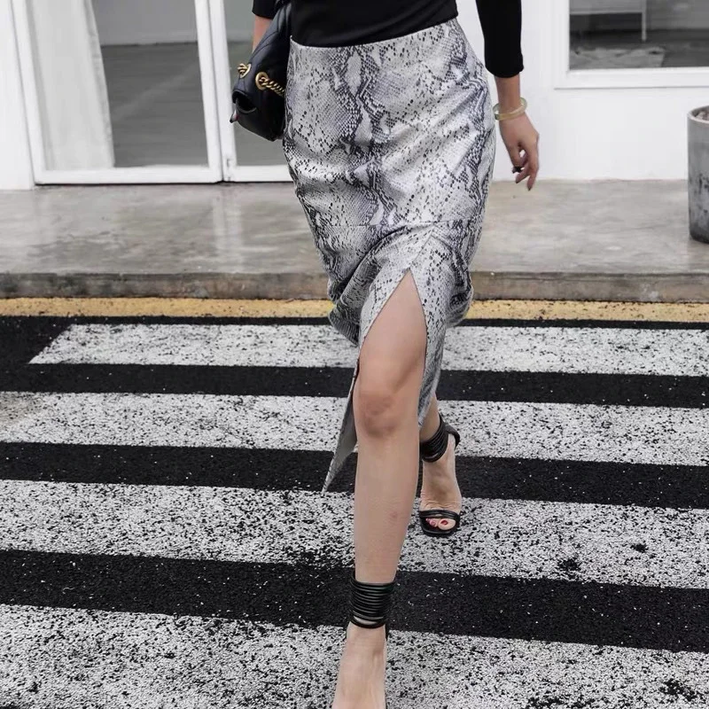 Novelty Spring New Pthon Pattern Real Leather Skirt Women Simple Split 75 cm Long Black and white snake skin pattern