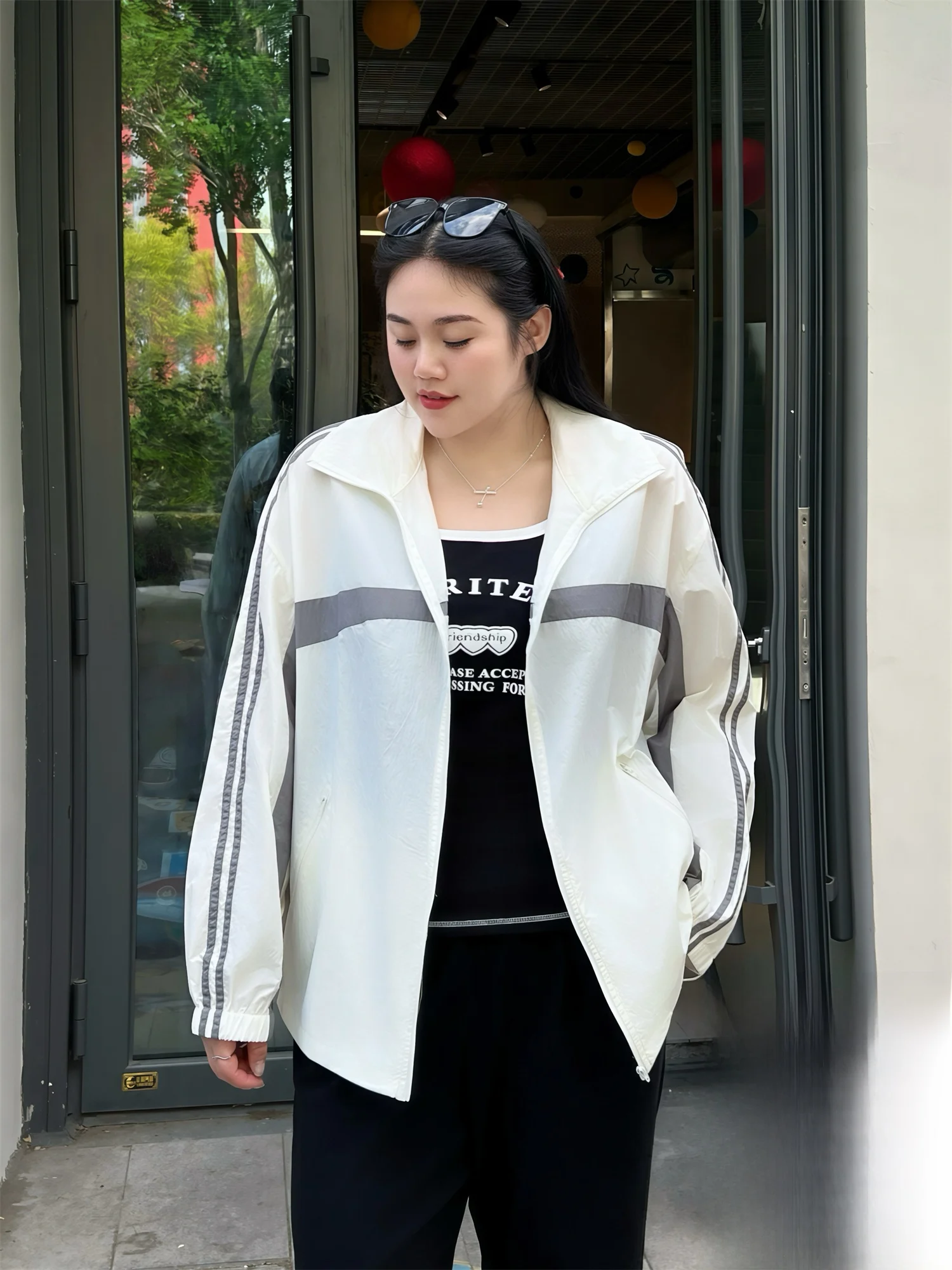 

Loose Fit Outdoor Sports Sun Protection Outerwear Summer Thin Coat Large Size Women's Casual Straight Cut Nylon Jaet