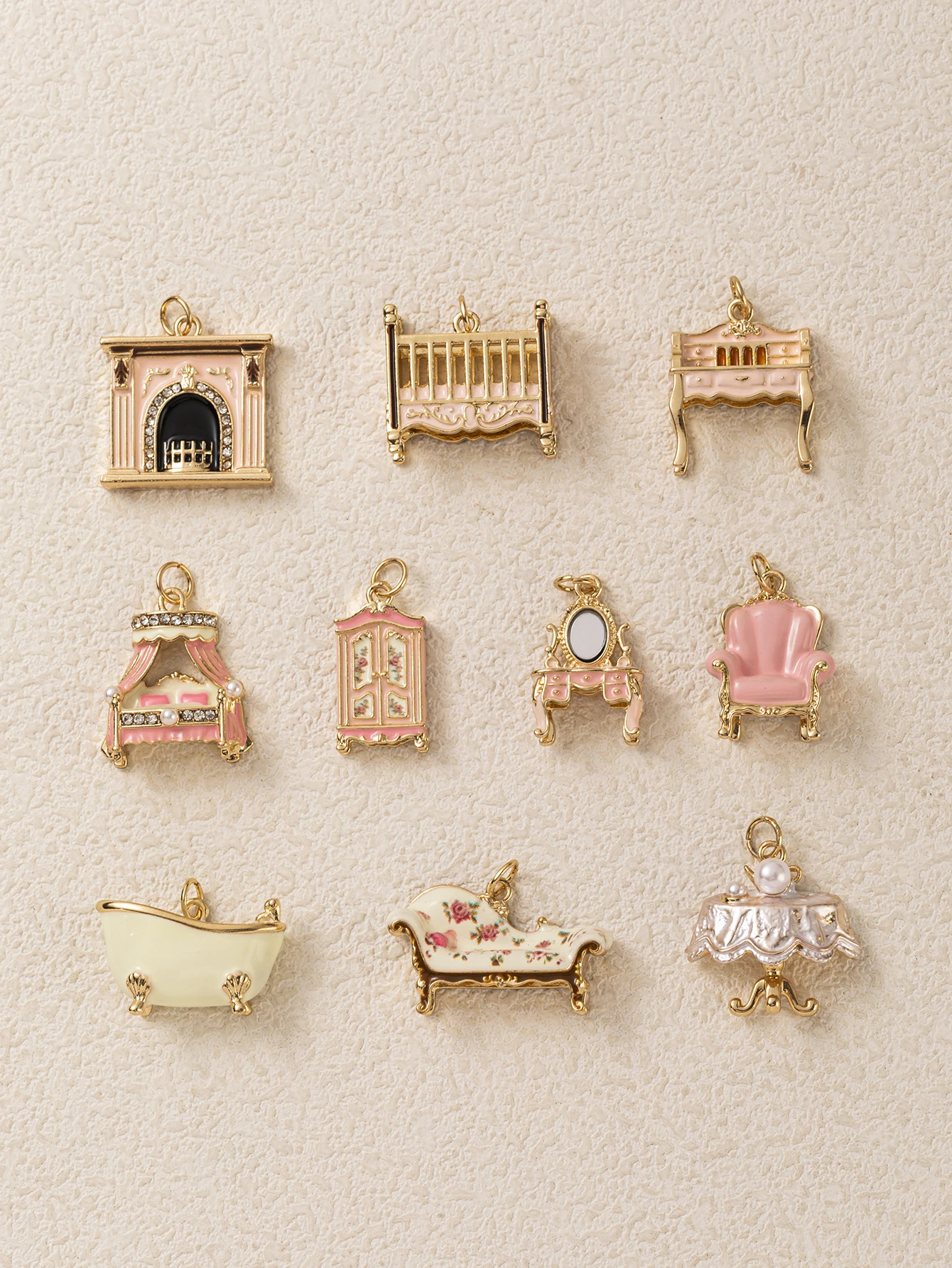 Einfacher und vielseitiger, süßer, pinker Schminktisch für den täglichen Gebrauch, Prinzessinnen-DIY-Anhänger-Charms für Schmuck. – Detail 3