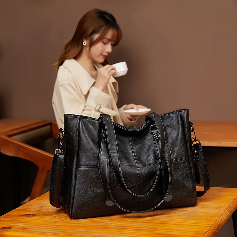 Tote Bags Women\'s Bags New Shoulder Bags European American Retro Trend High Capacity Leisure Versatile Commuter Crossbody Bags