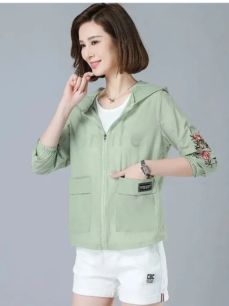 Embroidered Sun protection Clothing For women UV resistant Jacket 2025 New Summer Thin Women's Hooded Casual Loose Zipper Coat