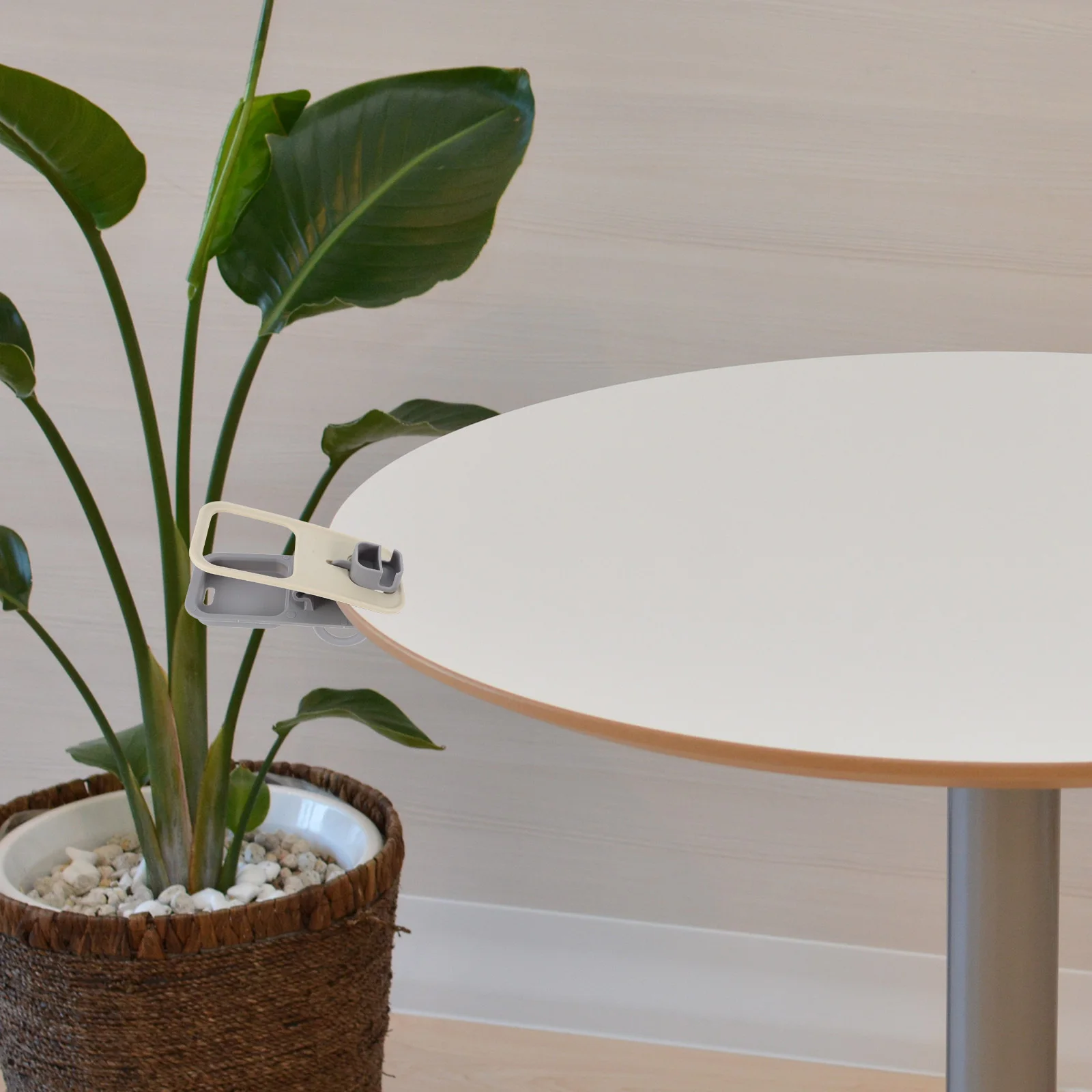 

1 set 1 Set Multifunctional Bracket Clamp On Desk Holder For Schoolbag Water Cup Purse Hanging Storage Organizer Table Edge Hook