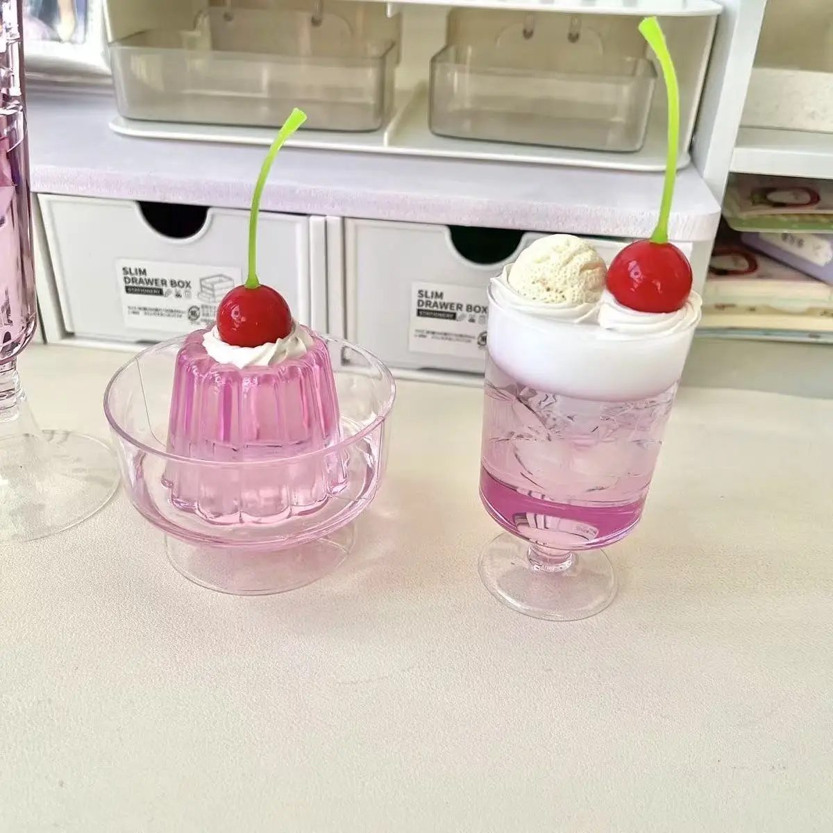 الأرجواني شوا نمط الشاي الحلي زهر الكرز القديم الصودا هلام مفتاح سلسلة الغراء المنتج النهائي 2D صور الدعائم أكل وادي